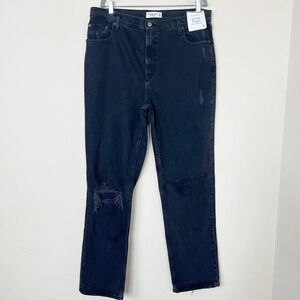 Abercrombie & Fitch Ultra High Rise‎ The 90s Straight Black Ripped Jeans